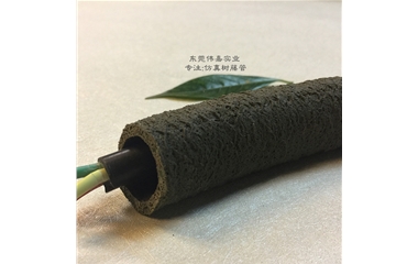 仿真樹(shù)藤穿線(xiàn)管